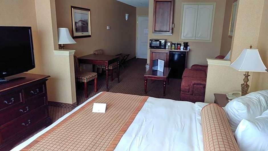 Fort William Henry Hotel and Conference Center
