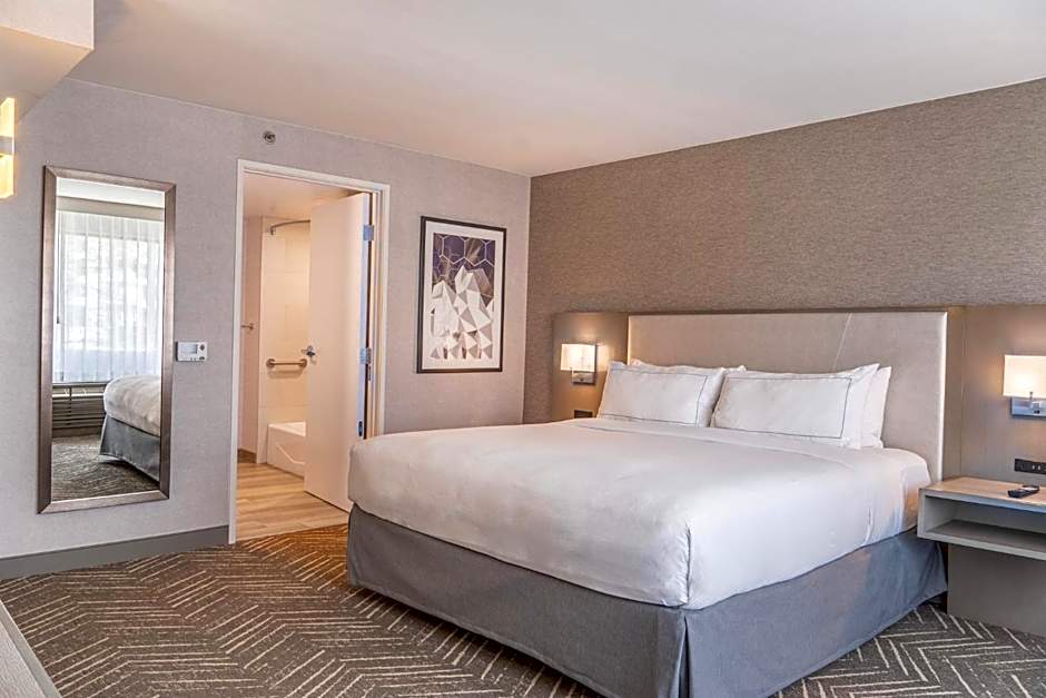 Orange County Hotel