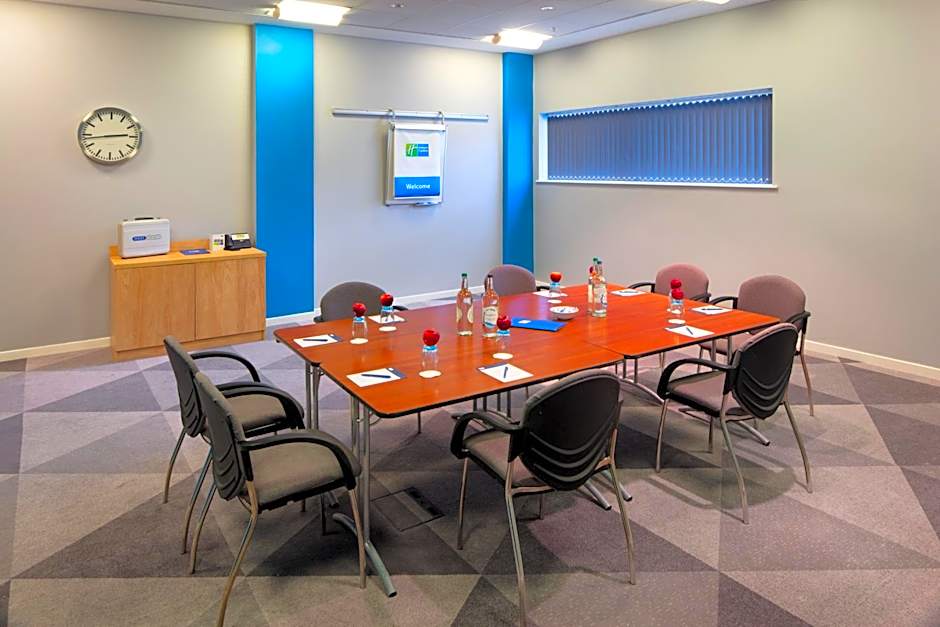 Holiday Inn Express Hull City Centre By IHG