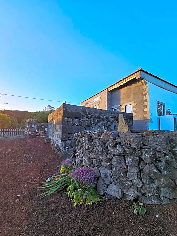 Waka Sun Rise Pico Azores