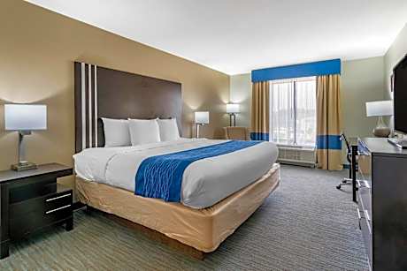 King Room - Accessible/Non-Smoking