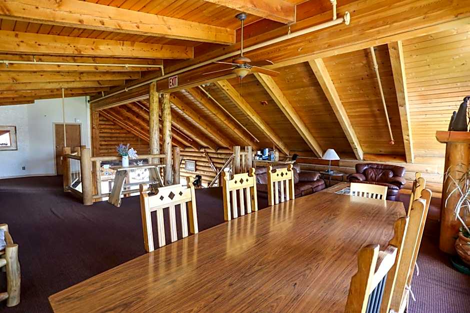 The Boulder Creek Lodge