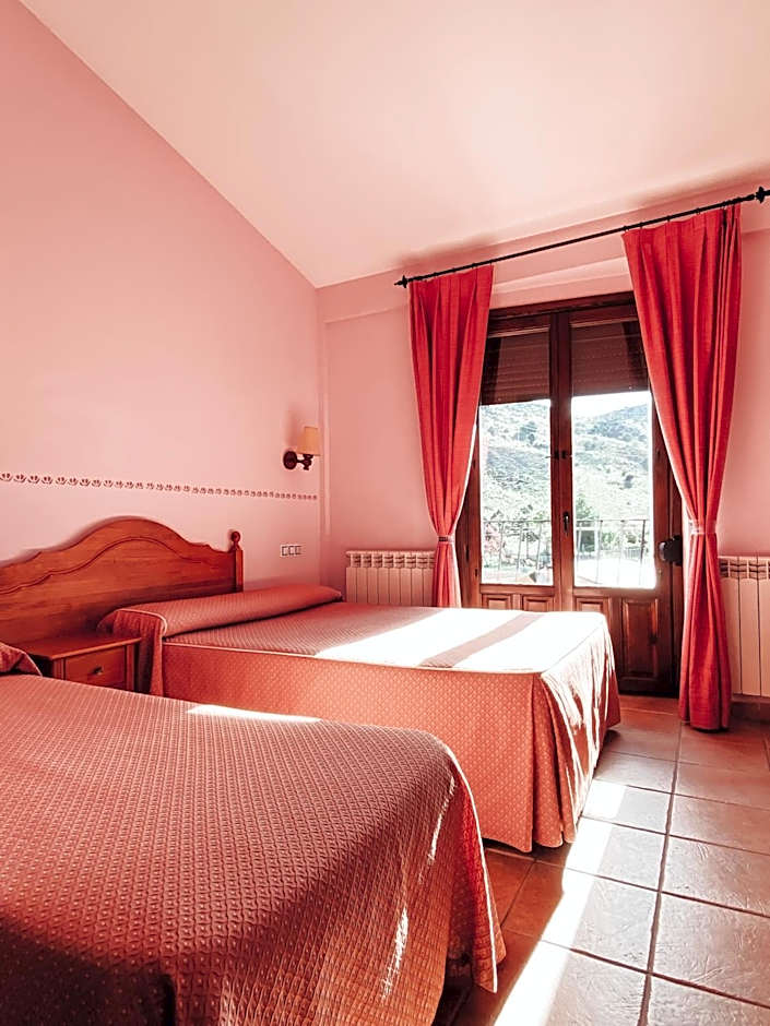 Hotel Valdevécar