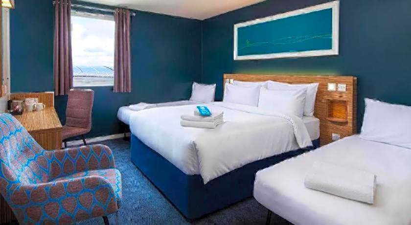 Travelodge Woking Central