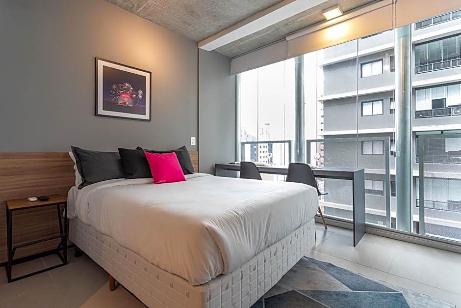 Studio Bela Vista VN Rua Frei Caneca