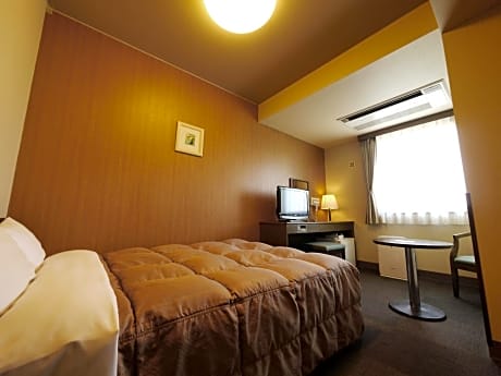 Double Room - Non-Smoking