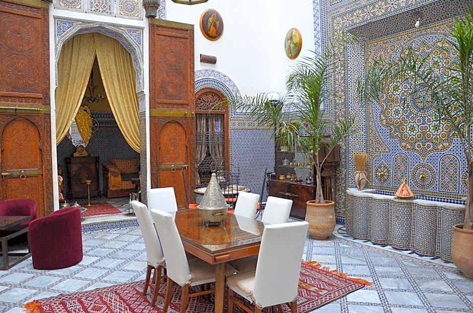 Riad Le Patio De Fes