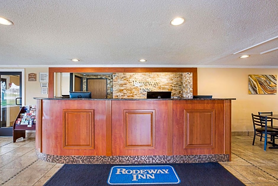 Rodeway Inn Metro Airport