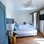 Maxim Suites by Elias Holl