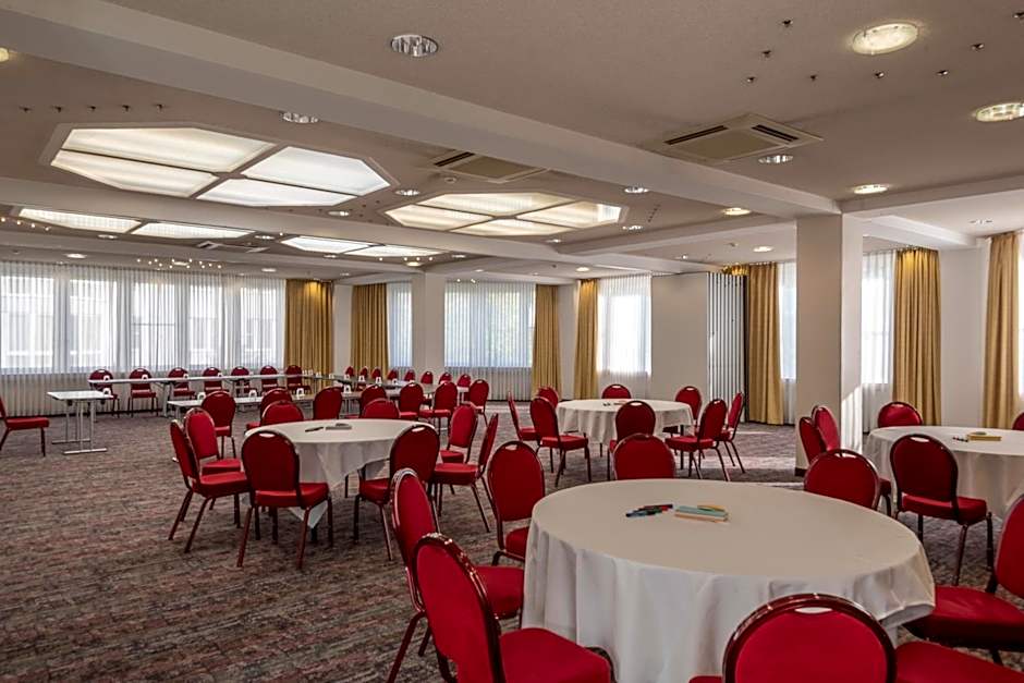 Holiday Inn Munich-Unterhaching By IHG