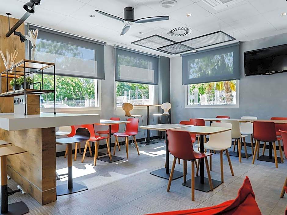Ibis Barcelona Castelldefels