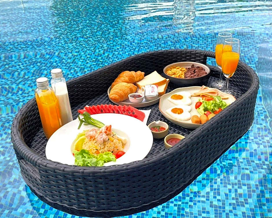 W3 Hotel