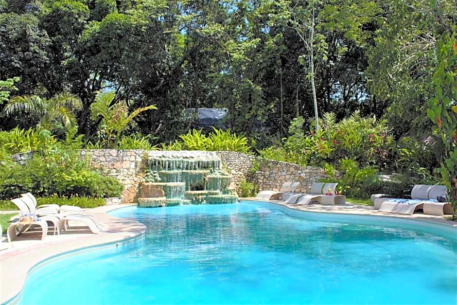 Hotel la Aldea del Halach Huinic