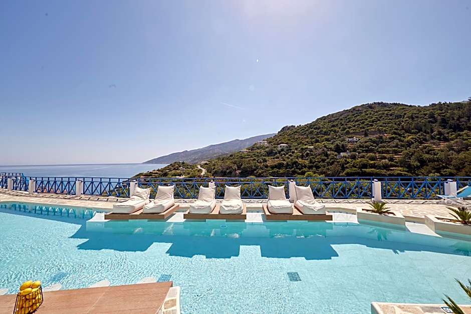 Kerame Studios & Apartments