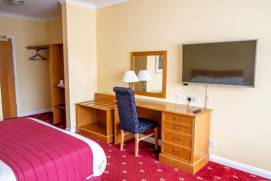 Tiverton Hotel Lounge & Venue