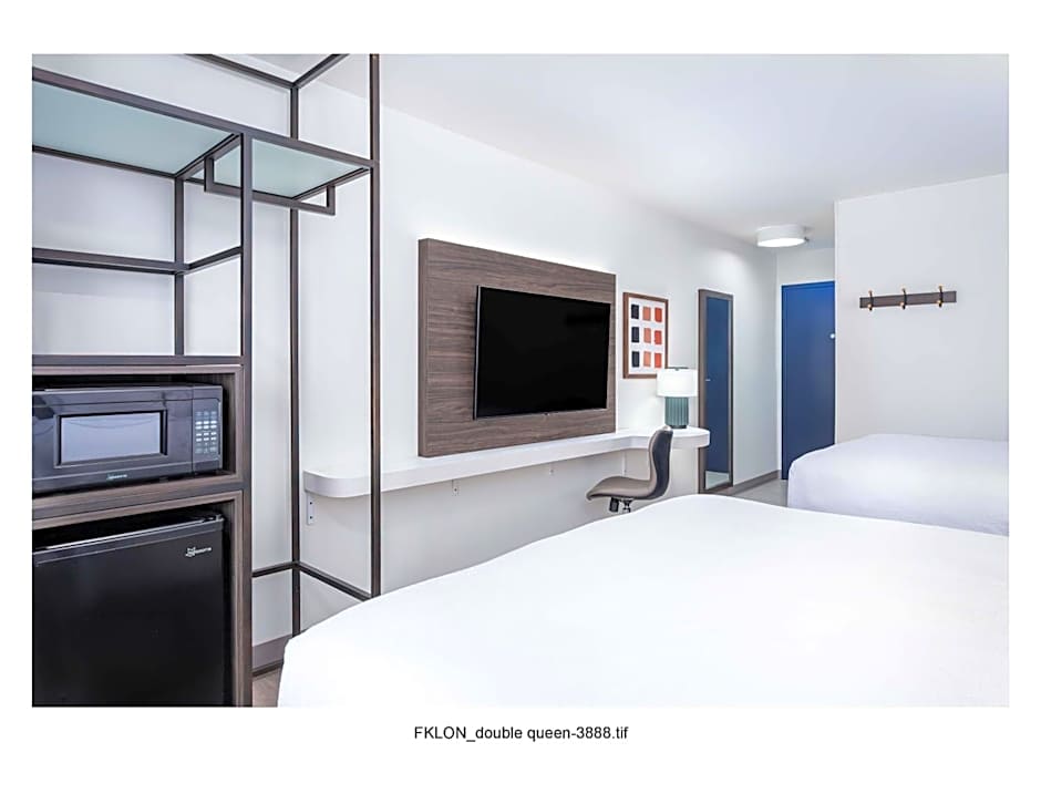 Spark by Hilton Clarion