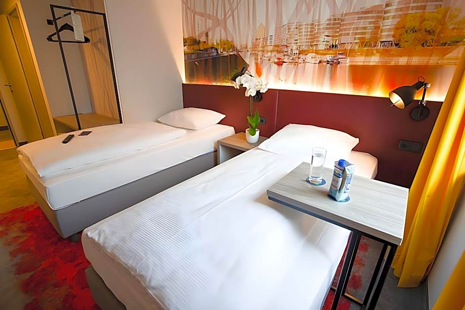 CAMPANILE DUISBURG CITY