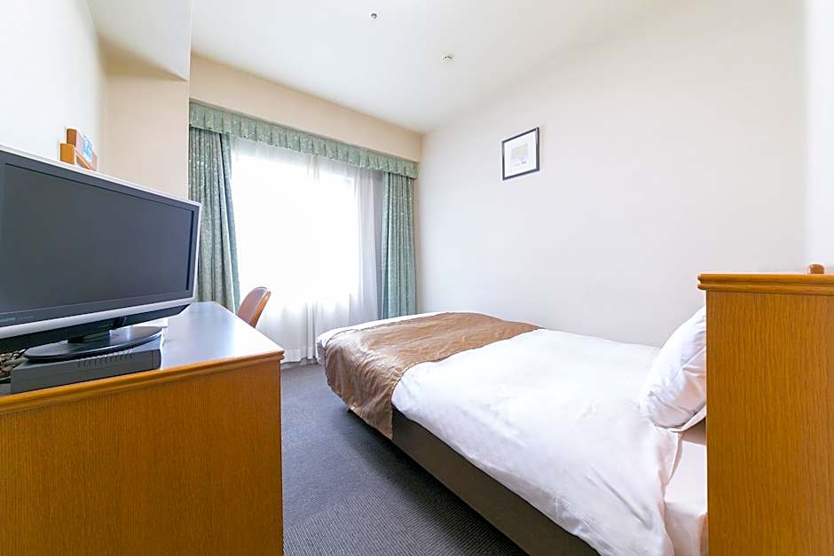 Pearl Hotel Ota