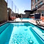 Holiday Inn Glendale By IHG