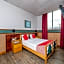 OYO 89864 Hotel Holiday Park