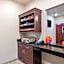 Cobblestone Hotel & Suites - Newport