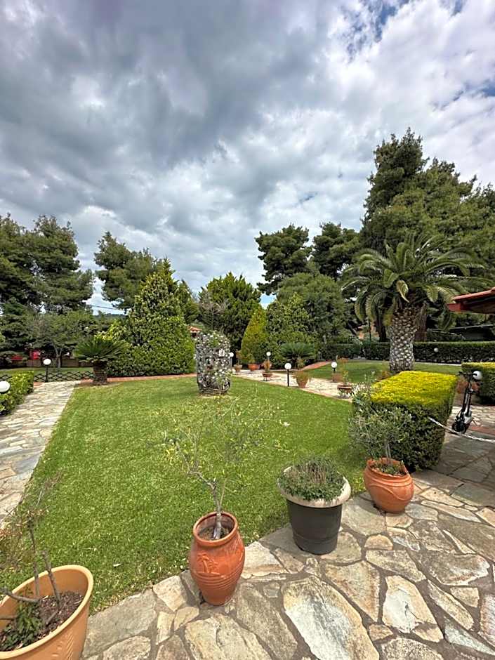 Agrili Apartments & Rooms
