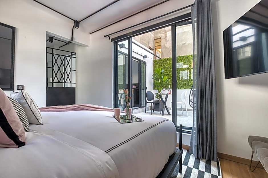 UTOPIC Campos Elíseos by ULIV