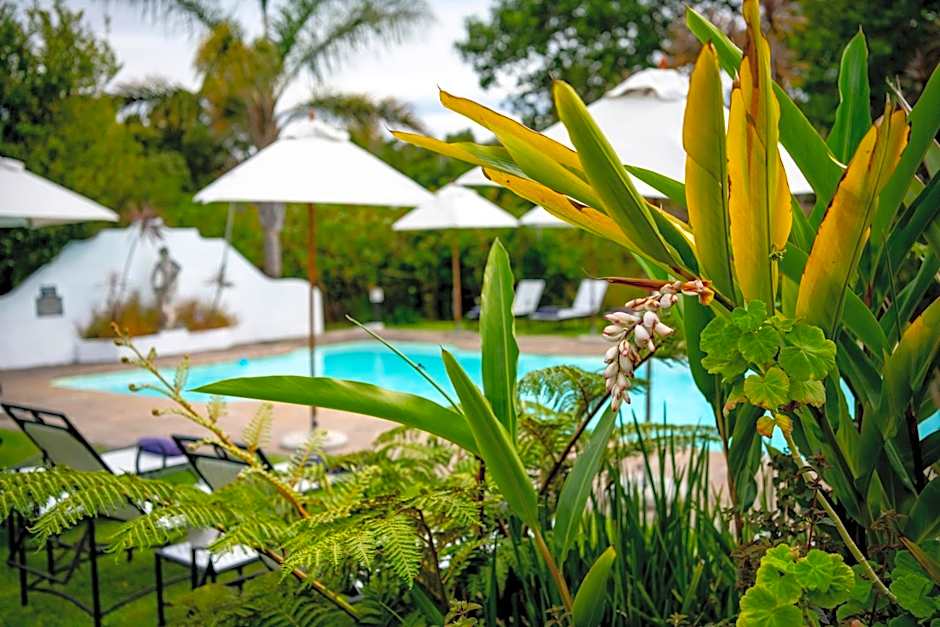 Hunters Country House