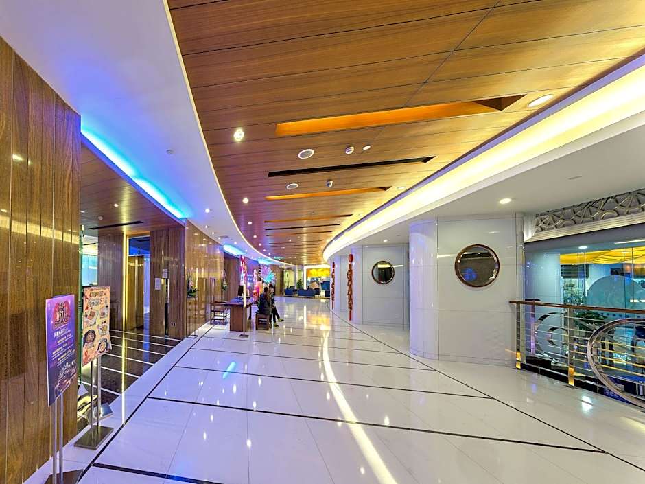 Ocean Hotel