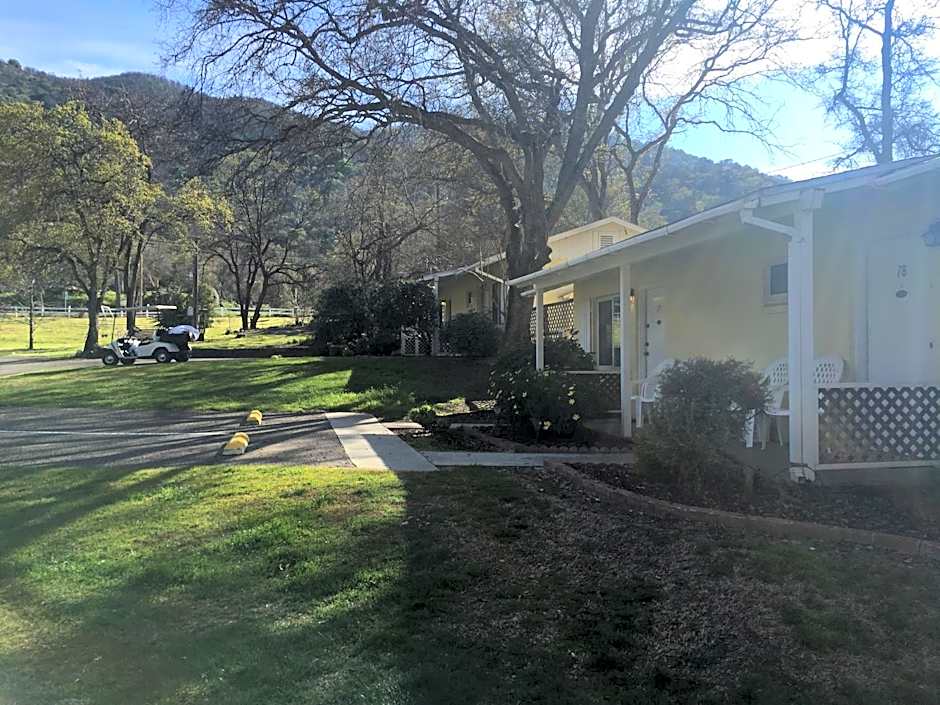 Lazy J Ranch Americas Best Value Inn