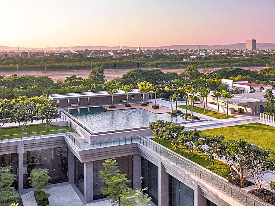 Mingalar Mandalay Hotel