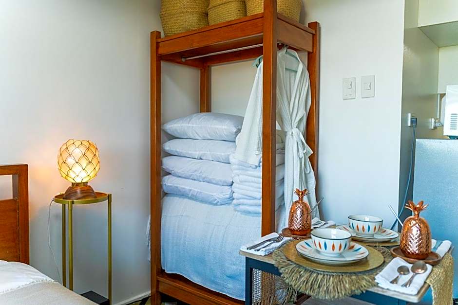 R'Holistay Azure North KING SIZE BED & Wave POOL