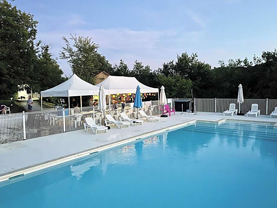 Le Village Enchanteur