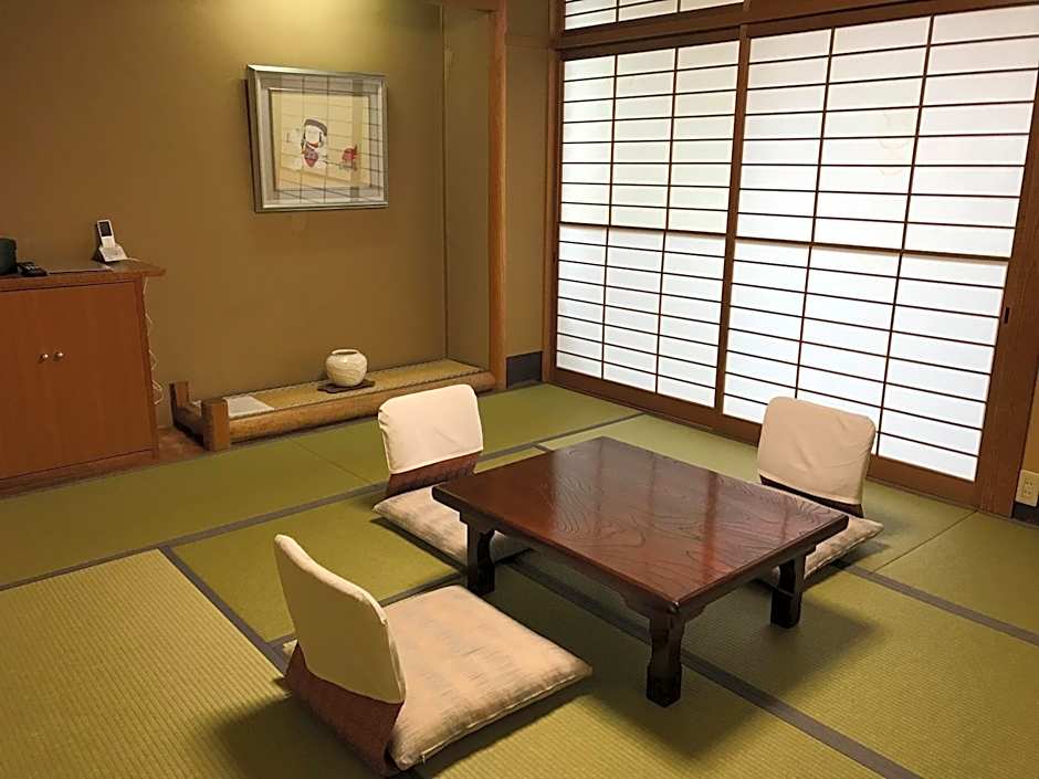 Tazuru
