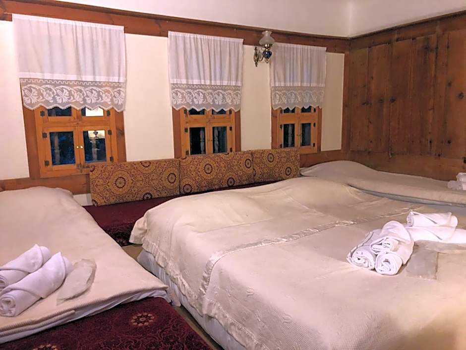 Paphlagonia Yoruk Muratoglu Konak