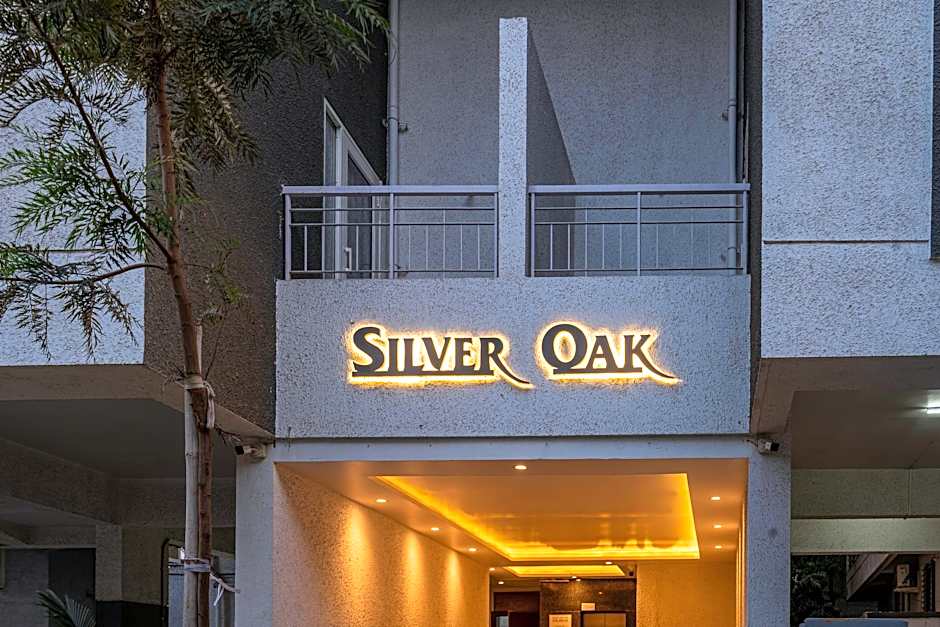 StayBird - Silver Oak, An Apartment Hotel