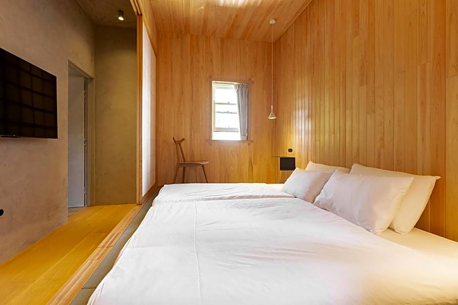 In The Brick Spa And Hotel