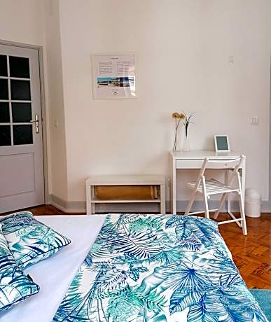 Deluxe Double Room with Private Bathroom