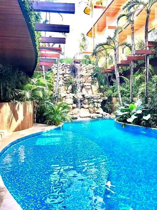 012 Modern Studio Luxurious Condo Wifi 100 Mb