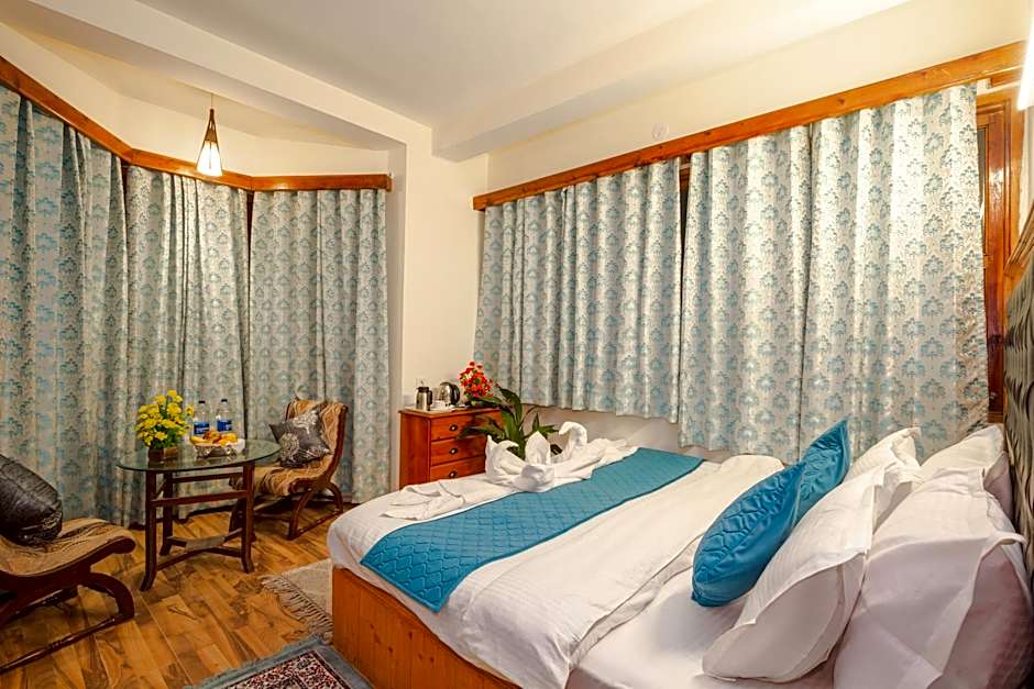 Hotel D' Chalet