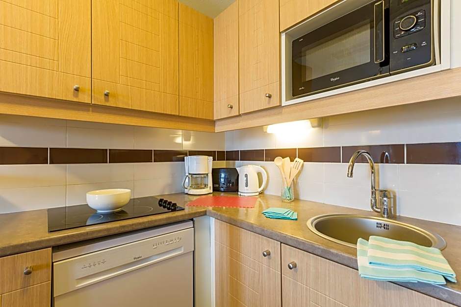 SOWELL RESIDENCES Le Port