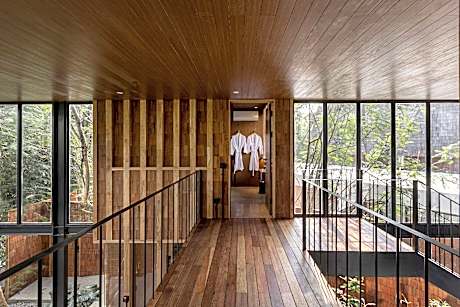 Residence 2-Bedroom Family Suite