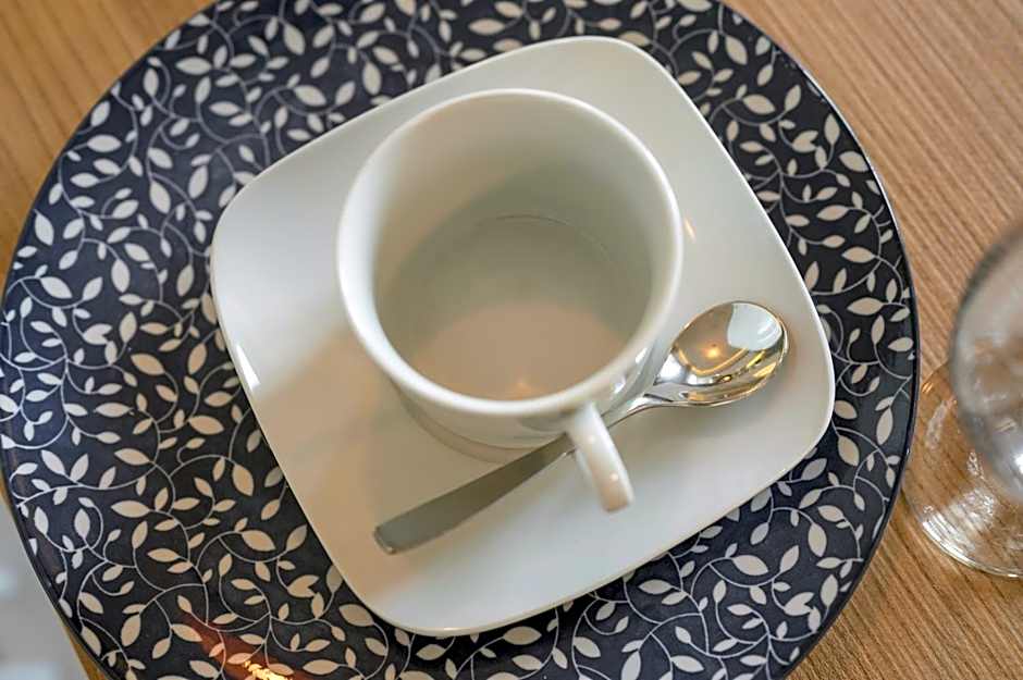 Aegean Breeze Luxury Apartments next to the sea