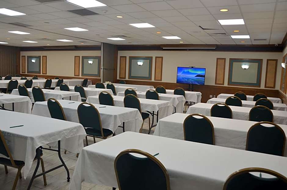 Quality Inn Perrysburg - Toledo South