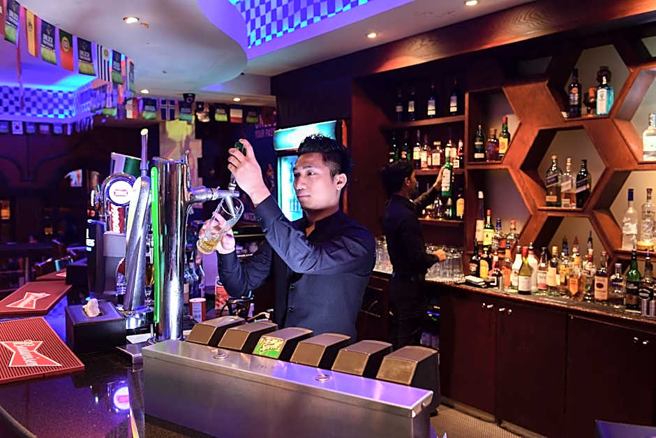 La Rosa Hotel, Juffair