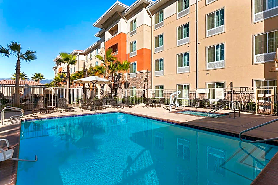 Hampton Inn By Hilton And Suites San Bernardino, Ca