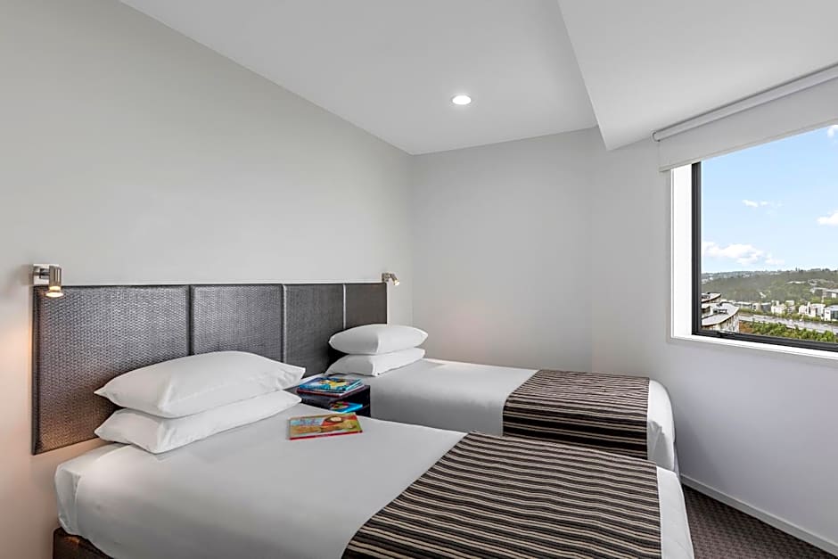 St Martins Waldorf Apartments