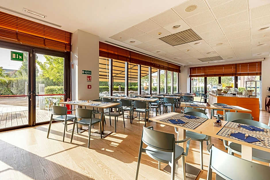 Ipointhotel