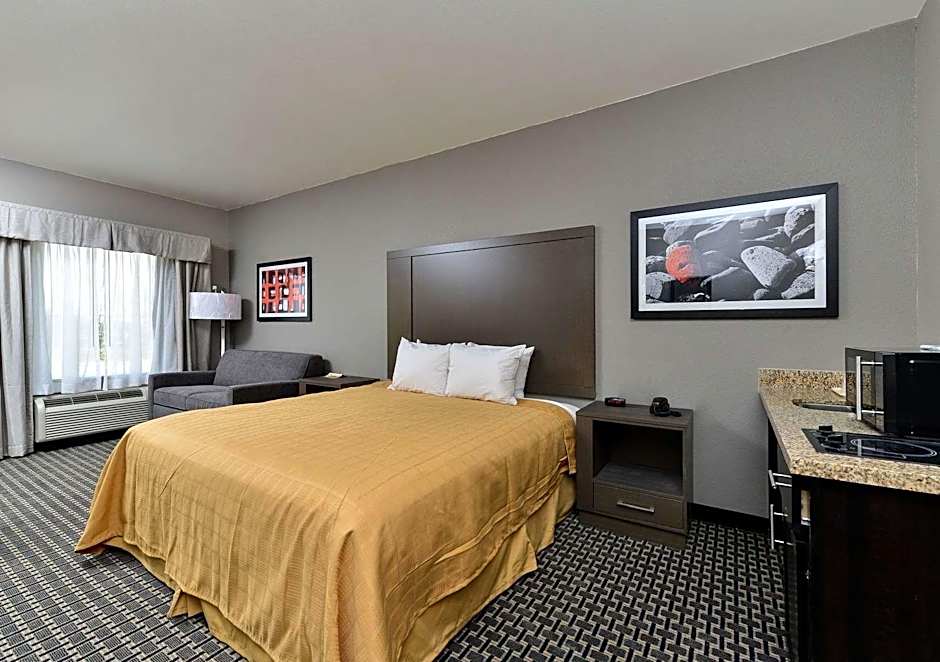 Scottish Inn & Suites Cotulla, TX