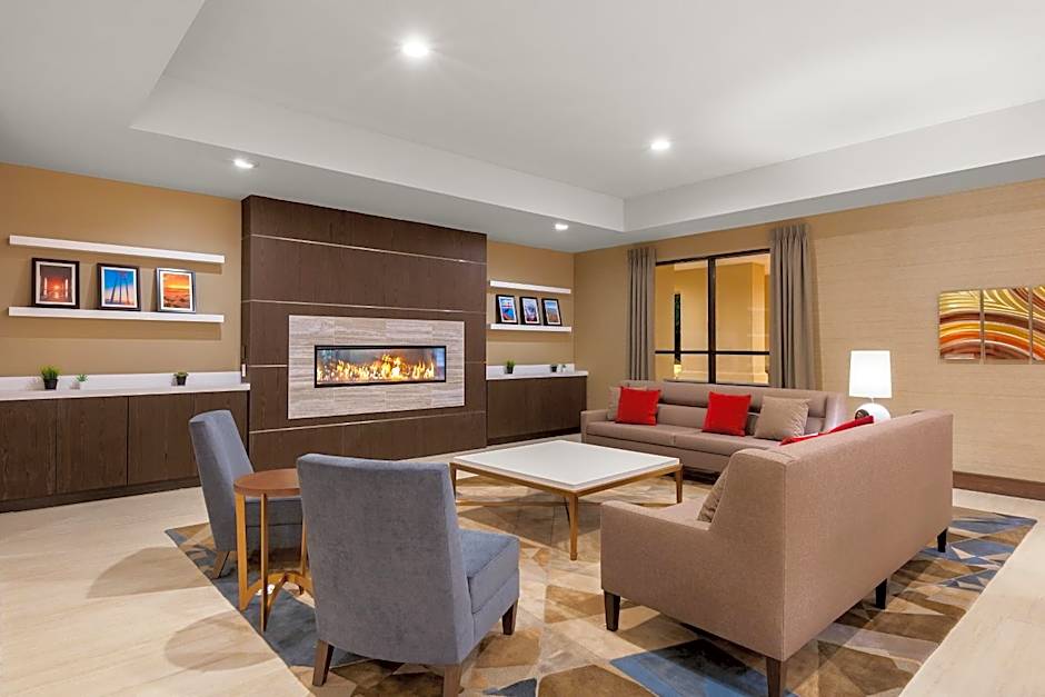 Holiday Inn La Mirada near Anaheim By IHG